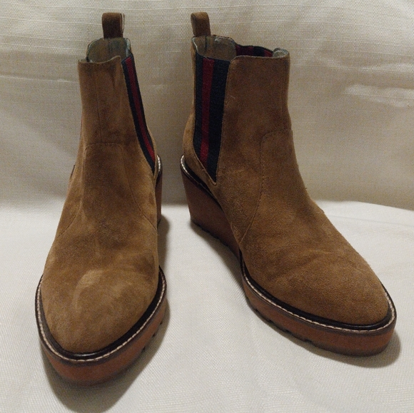 Cecelia New York Tan Suede Gemma Chelsea Wedge Ankle Boot - Picture 7 of 10